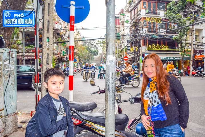 Hanoi Old Quarter street scene and Best Coffee in Hanoi - Vietnamese Egg Coffee