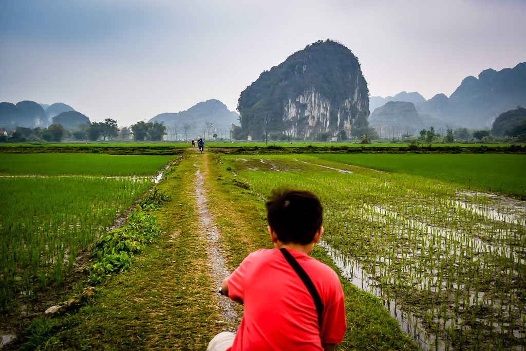 Bike tour in Ninh binh Vietnam Boat Cave Tour