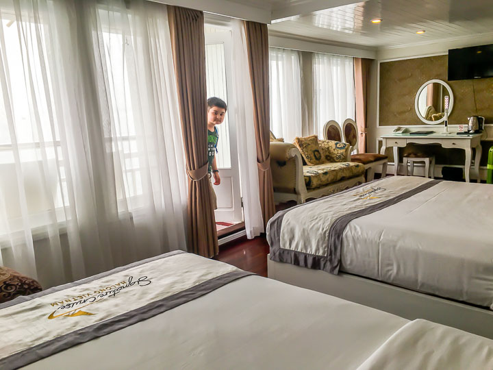 Signature Royal cabin on Halong Bay cruise boat