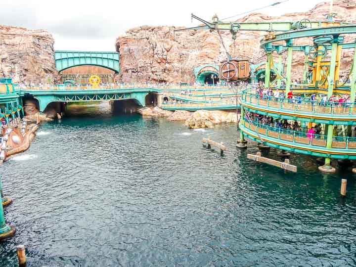 Tokyo Disney Sea 20,000 leagues under the sea