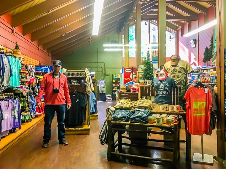 Yosemite National Park Camping housekeeping camp shop