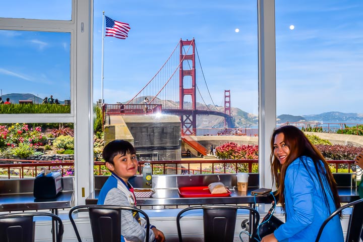 San Francisco Golden Gate Bridge cafe