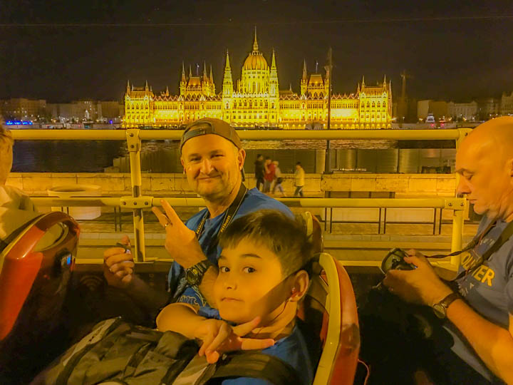 Budapest Ultimate Itinerary Night Bus Tour