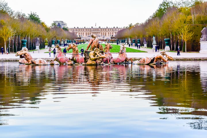Paris to Palace of Versailles Fountains