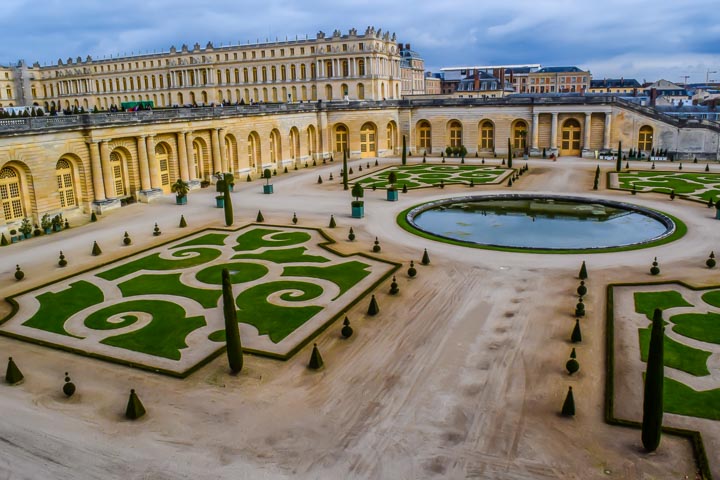 Paris to Palace of Versailles garden designs
