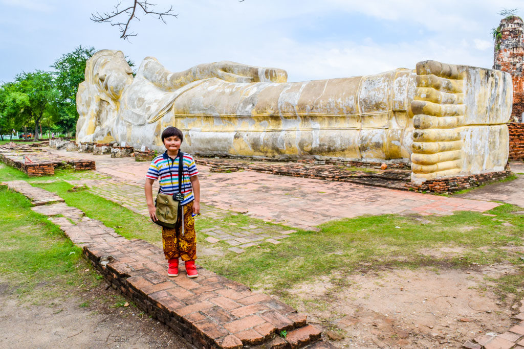 Ayutthaya reclining buddha