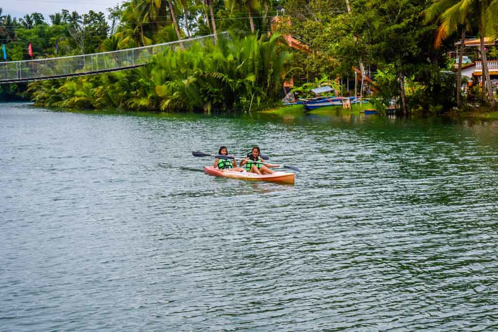 Things to do in Bohol Loboc kayaking