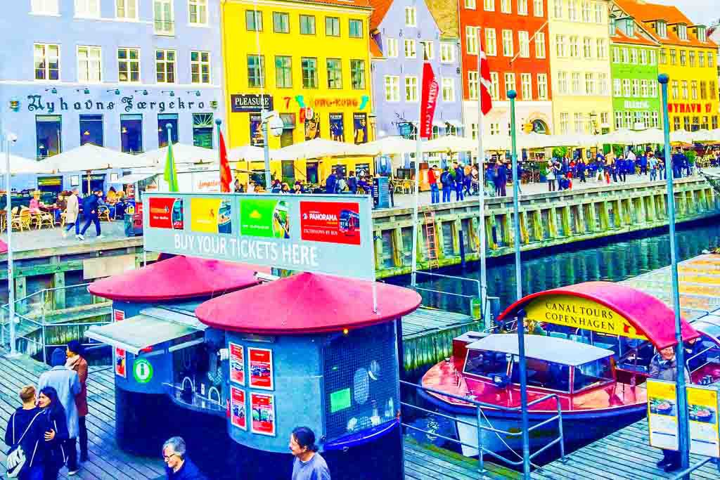 Things to Do in Copenhagen - Canal Cruise From Nyhavn ticketing booth - nyhavns