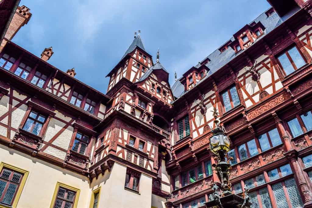 Peles Castle Tour courtyard