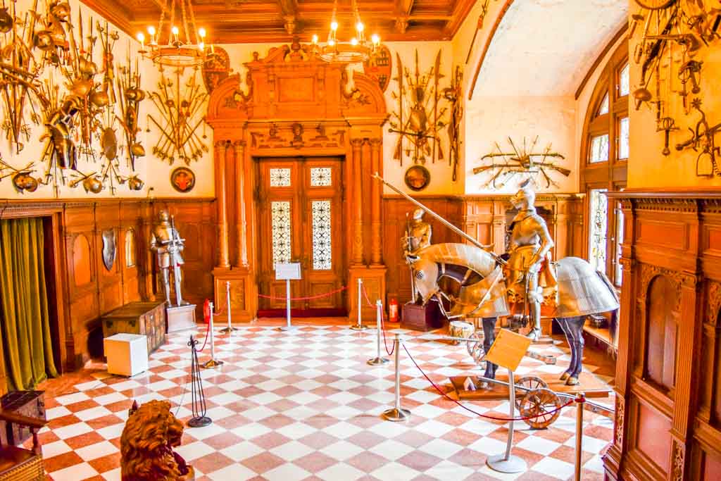 Peles Castle Tour weapons and armoury