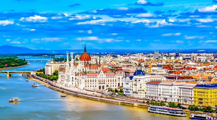 Travel Guide to Budapest