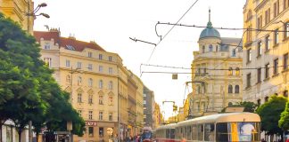 Travel Guide to Prague