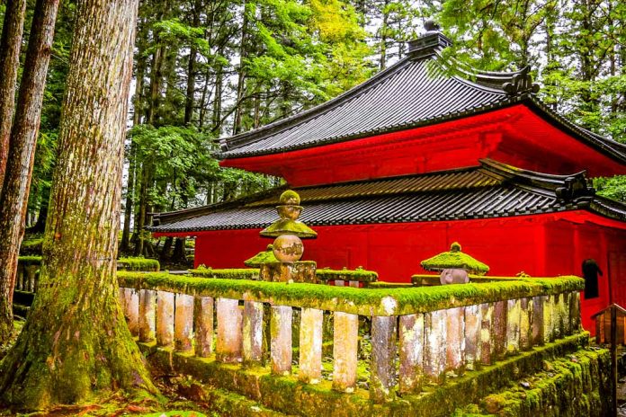 Travel Guide to Nikko