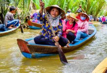 Mekong Delta Tour at Ben Tre Vietnam 250 sanpan