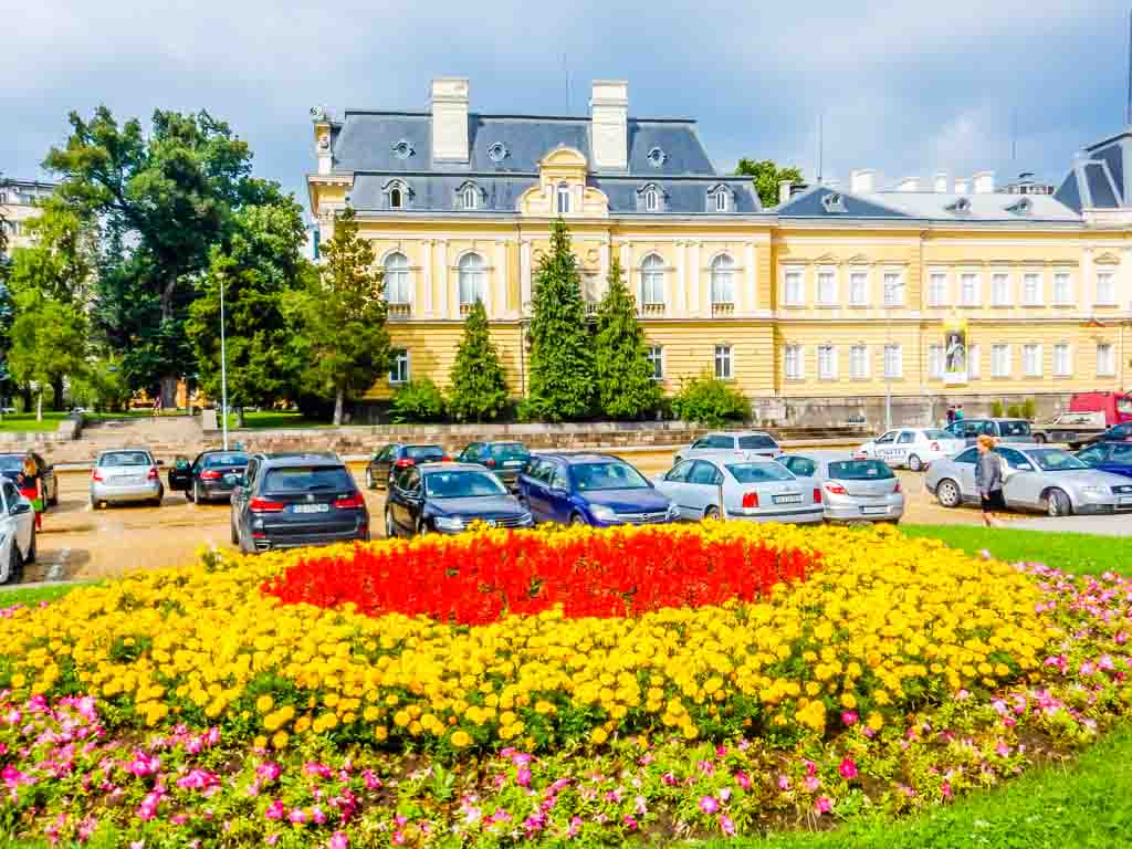 Free Walking Tour Sofia 100 art gallery