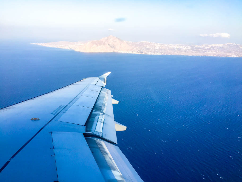 Santorini Tips flight